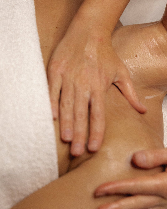 Facial Massage & Menopause: A Powerful Ritual for Skin, Hormones, and Emotional Well-Being